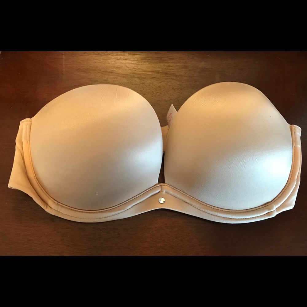 Strapless Smooth Contour Bra in Nude